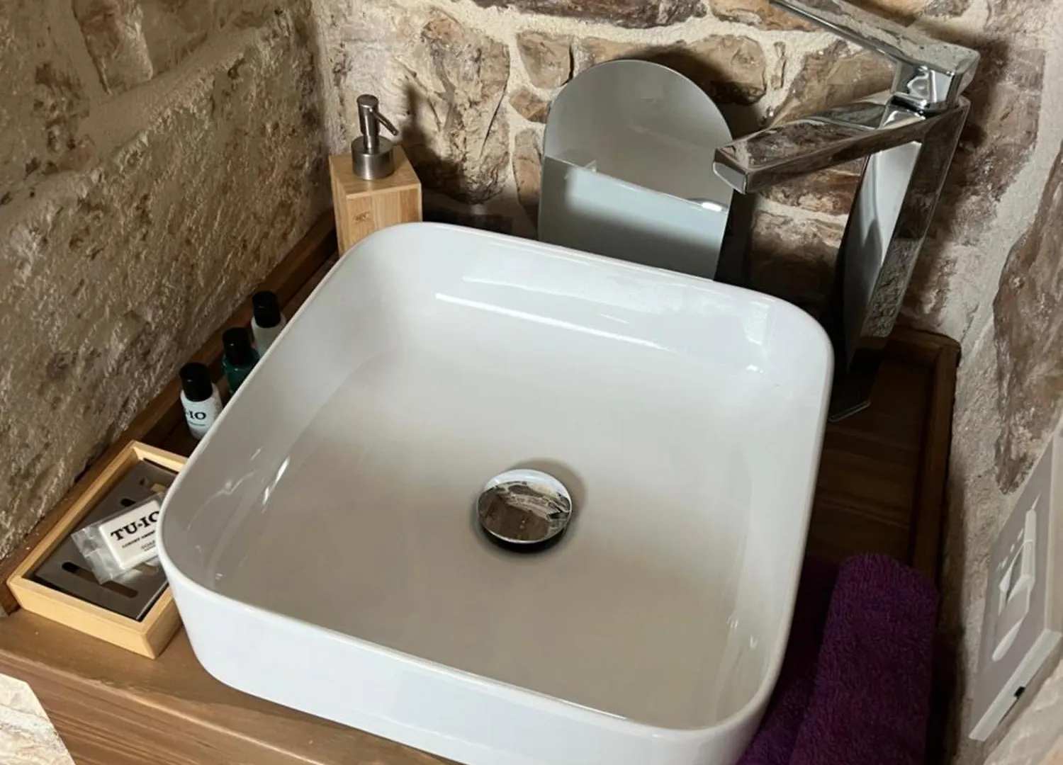 Appartamento La Fiumara - Room With Bathroom Bitonto